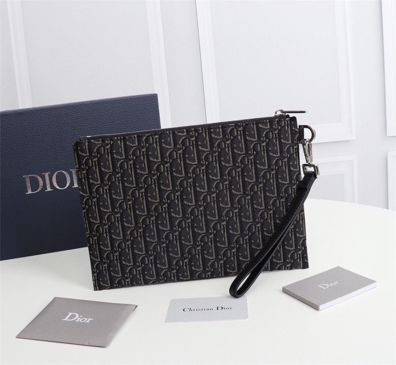 Christian Dior Clutch Bags